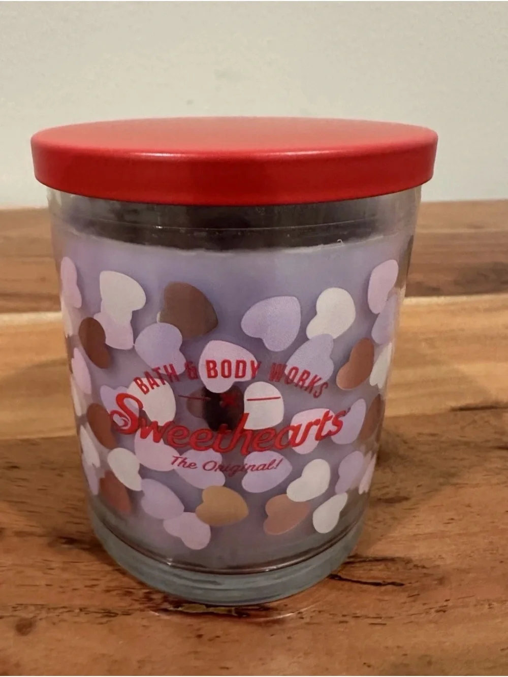 Bath & Body Works: Exclusive 8 Oz Sweethearts 4Ever Sweet Single Wick Candle - Picture 3 of 5